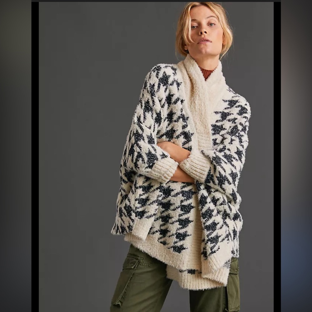 Anthro Houndstooth Shawl Cardigan Cozy Cream and Black Women's Sweater One Size